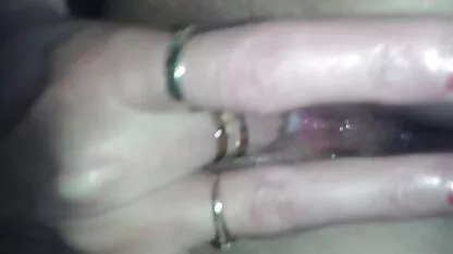 Cô gái khoe chân trong một khiêu dâm biên phim sec loan luan me ke soạn