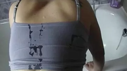 Quan hệ tình dục thô bạo sec me con loan luan giữa một chàng trai và một cô gái ngoan ngoãn