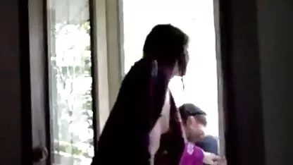 Trói lên nữ xem sec me con fucked thô và cứng qua một chàng trai có râu