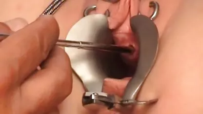 Nga gầy gà con vuốt ve cô ấy xem phim sec me ke L.