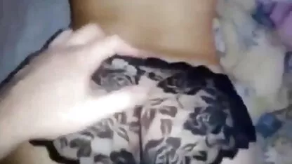 Webcam phim sec con dit me kiểu mẫu Yana masturbates âm đạo trong riêng tư