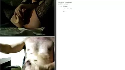 Người Nga một khúc lớn liếm âm phim sec dit me ruot đạo của một cô gái trong đen vớ trên bàn