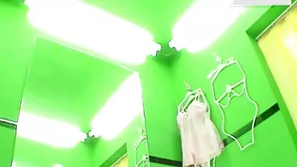 Làm tình cuồng nhiệt của nhân viên trẻ sec dit me Nga sau giờ làm việc