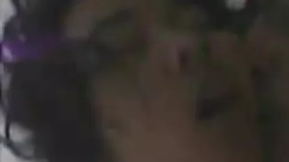 Quyến rũ ngon ngọt khiêu dâm sec con dit me với một cô gái sexy