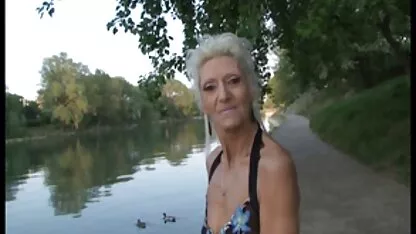 Cậu bé đến từ Nhật Bản địt sec me con loan luan mẹ kế của mình và cả hai đều nhận được cao