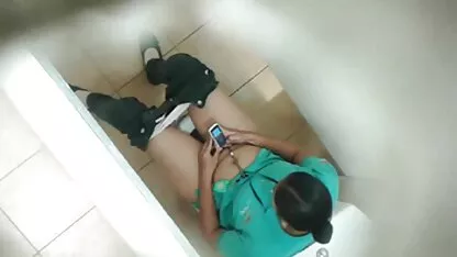 Cô gái cho sec dit me vo một xuất sắc xoa bóp cho cô ấy đồng tính nữ